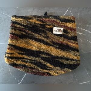 The North Face Camo Sherpa Neck Gaiter